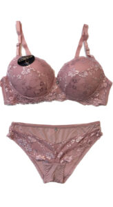 Ensemble Soutien-gorge bonnet C et Culotte Rose
