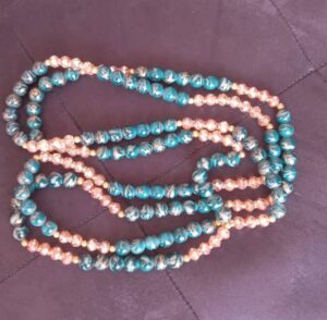 2 Ceintures en Perles – Ferr Bu Didj Bi Émoi Bleu Or